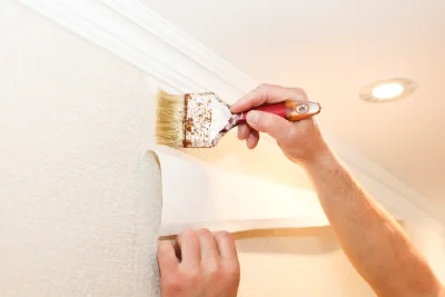 Pose de papier peint à Coatascorn — revêtements muraux et toiles de verre